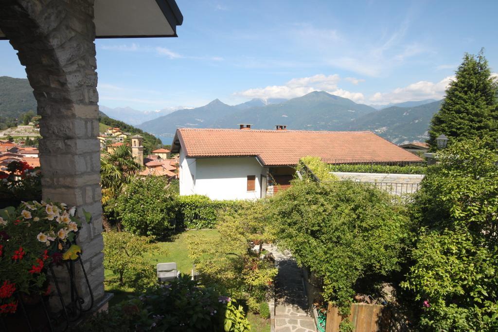 Bed and Breakfast Balcone Fiorito Menaggio Zimmer foto